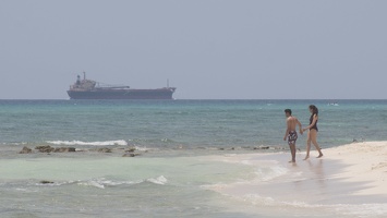 321-7677 Ship Off Playa del Carmen